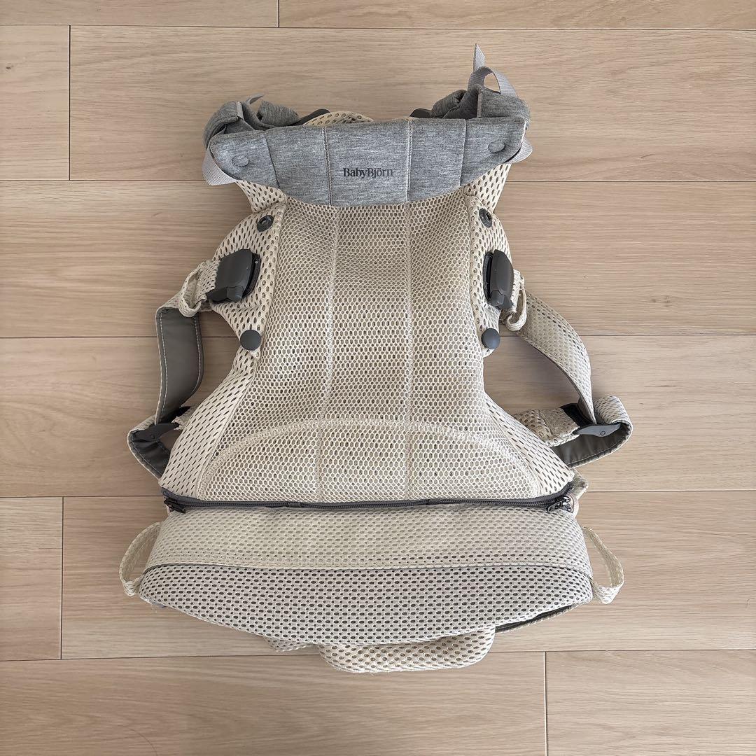 BabyBjorn ベビービョルン♡ 抱っこ紐 ハーモニー クリーム