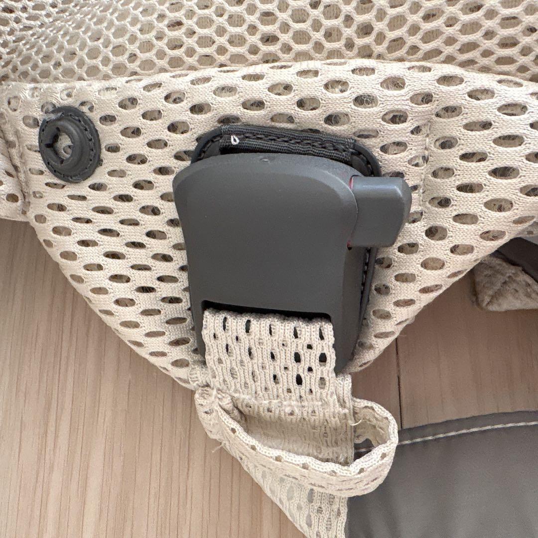 BabyBjorn ベビービョルン♡ 抱っこ紐 ハーモニー クリーム