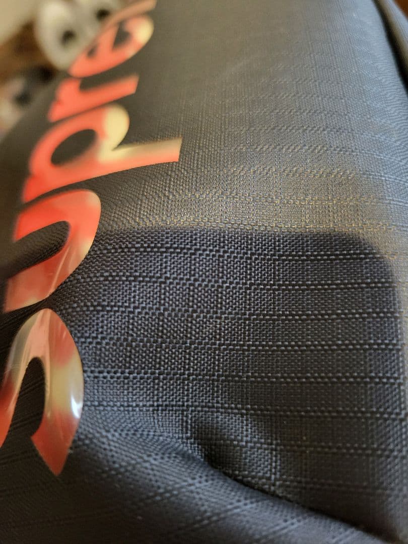 最終値下げSupreme ボディバッグ ブラック