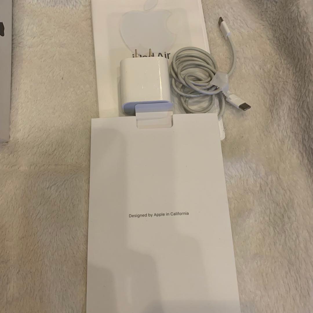 美品 iPad Air (第4世代) Wi-Fiモデル 64GB