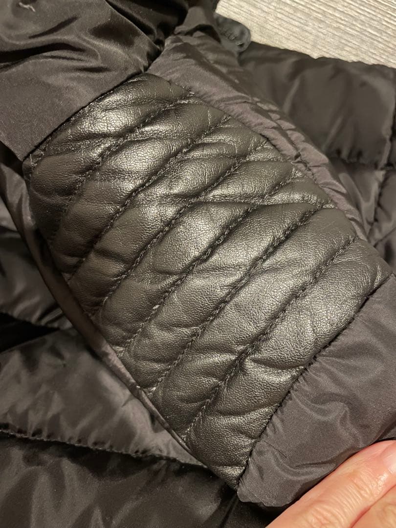 モンクレール　ダウン　タレヴ　サイズ1 ブラック　レザー　タレブ　ロング