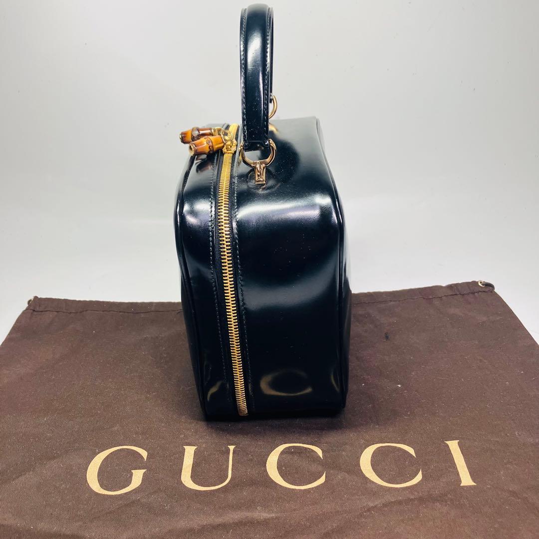 美品　グッチ2wayショルダーバニティバッグ　バンブーエナメルパテントレザー黒