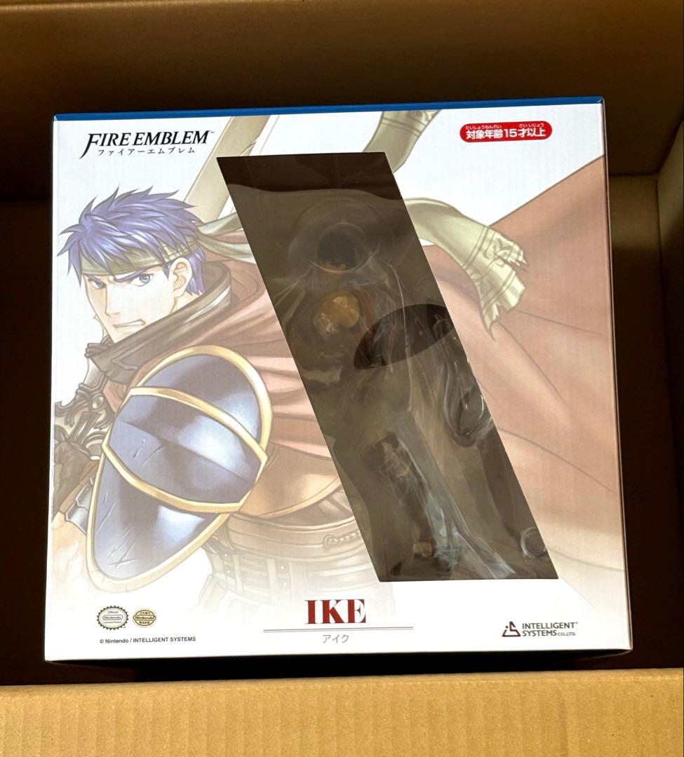 ファイアーエムブレム　暁の女神　1/7 スケール　アイク　フィギュア　未開封品