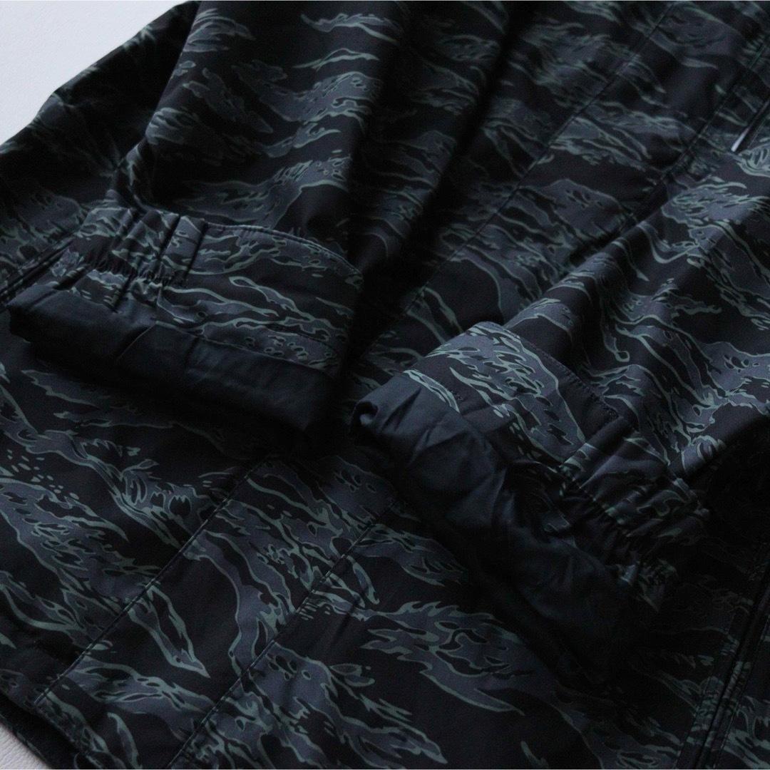 5438【美品】VOLCOM　ジャケット メンズ　ゴアテックス 迷彩柄