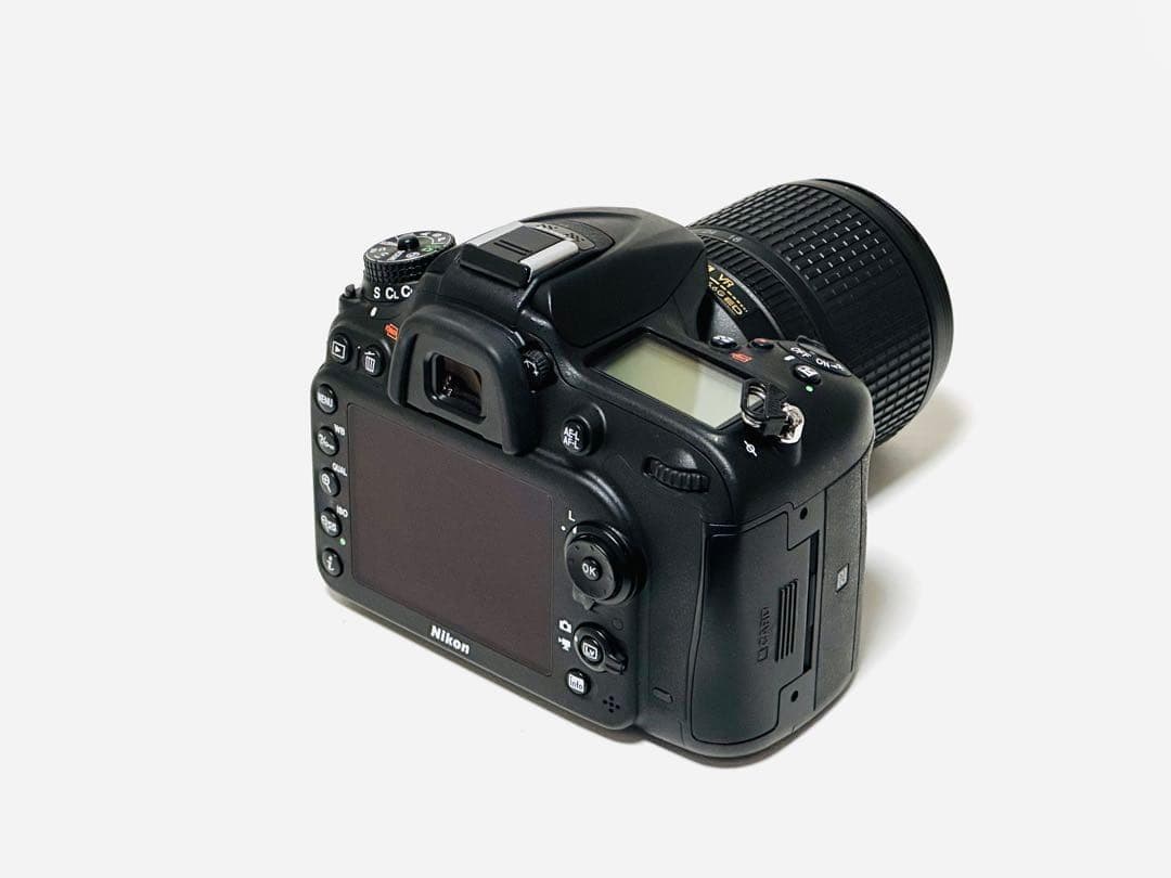 ☆撮影数2700回以下☆Nikon D7200レンズセット18-140VR美品