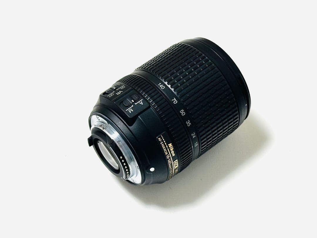 ☆撮影数2700回以下☆Nikon D7200レンズセット18-140VR美品