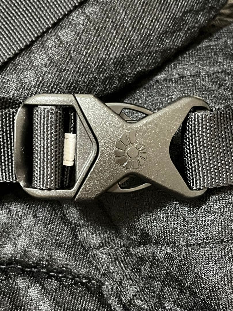 ergobaby オムニブリーズ 抱っこひもオニキスブラック