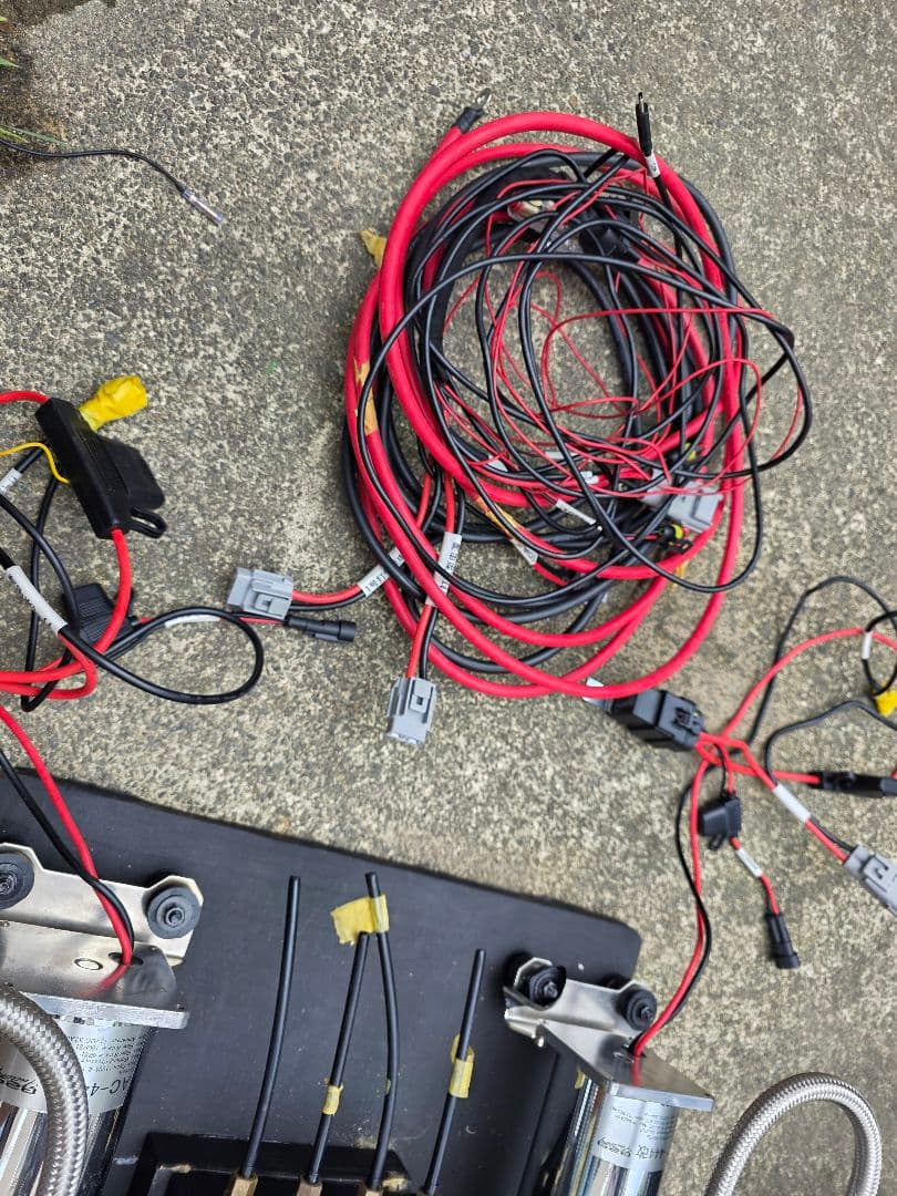 エアサス エアマネジメント エアコンプレッサー アルファード ヴェルファイア