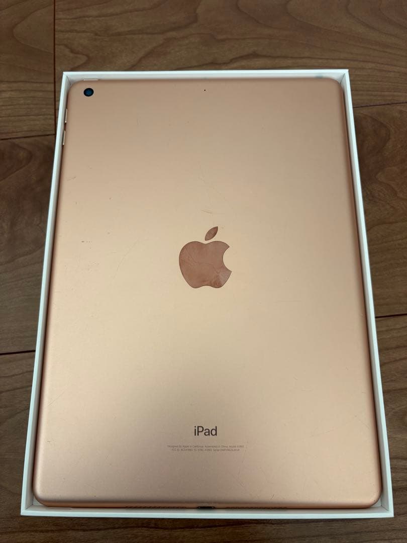 Apple iPad 第6世代 32GB Wi-Fi ゴールド 本体
