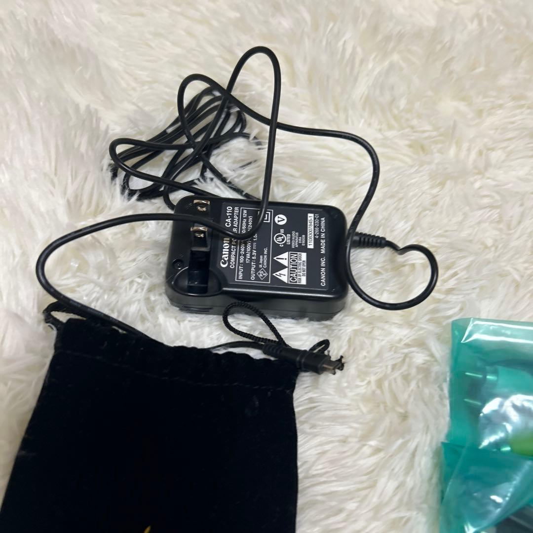 【極美品】Canon iVIS HF R21 ビデオカメラ　ブラック　動作OK