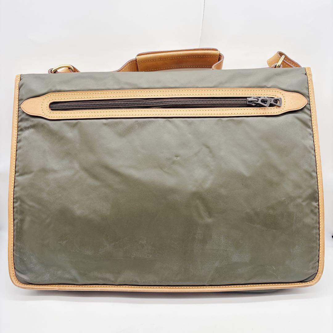 美品 ハンティングワールド バチュークロス×レザーメッセンジャーバッグ ハンド