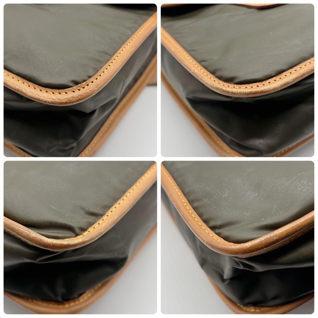 美品 ハンティングワールド バチュークロス×レザーメッセンジャーバッグ ハンド