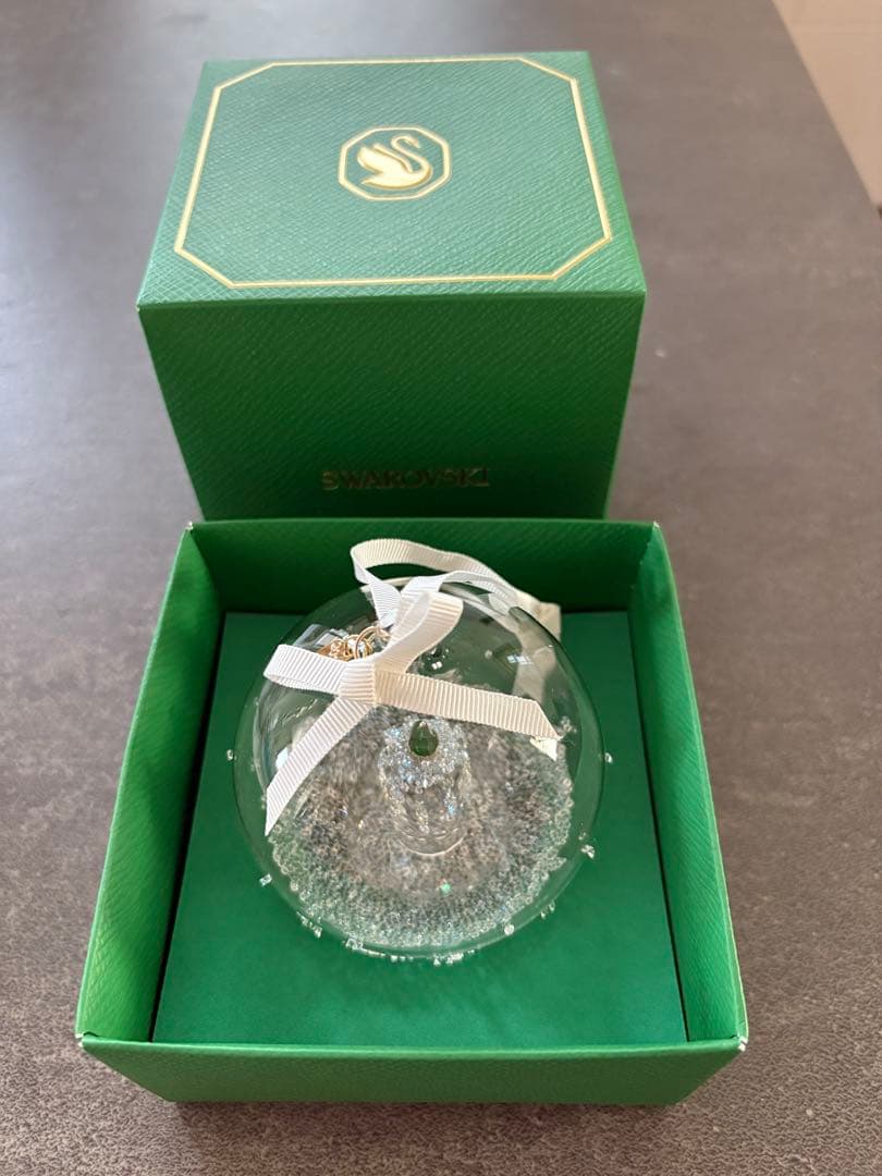 スワロフスキー　オーナメント　ボール