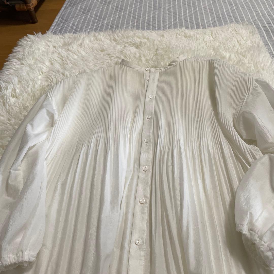 本日限定価格ビアズリーBEARDSLEY プリーツシャツ定価19800円