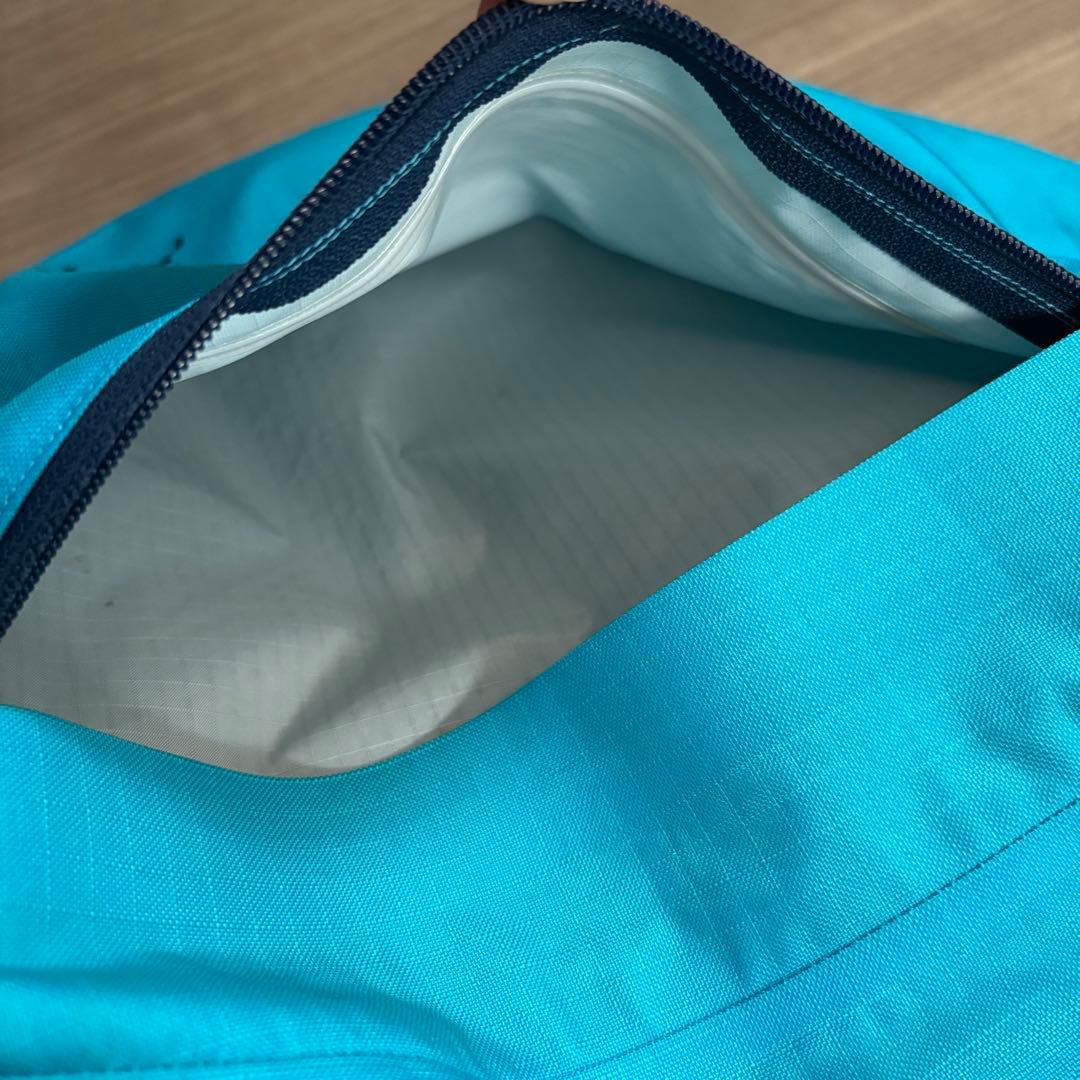 希少ヴィンテージARC'TERYX LUNARA10ボディバッグ