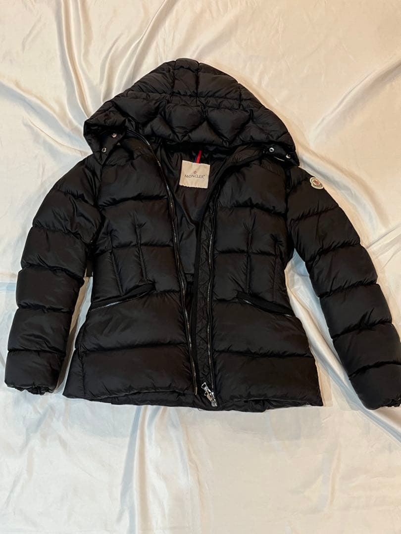モンクレイル　ダウンジャケット　サイズ1