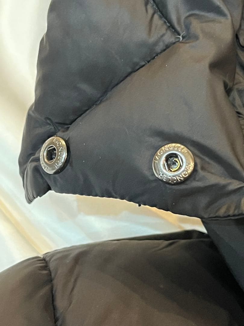 モンクレイル　ダウンジャケット　サイズ1