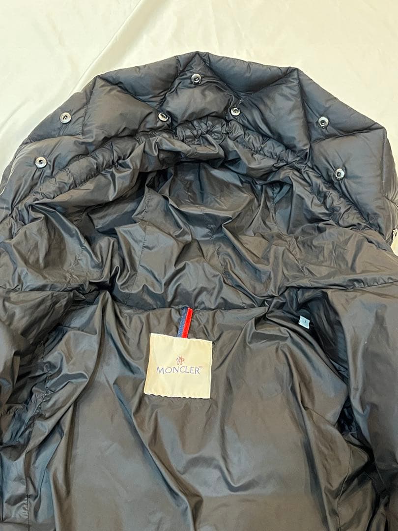 モンクレイル　ダウンジャケット　サイズ1