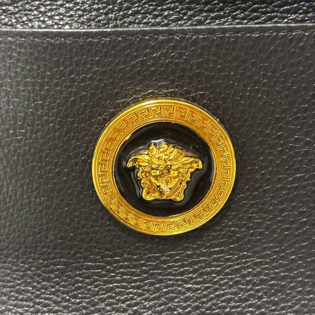 極美品 ヴェルサーチ　メンズ　レディース　ショルダーバッグ　メデューサ　ブラック