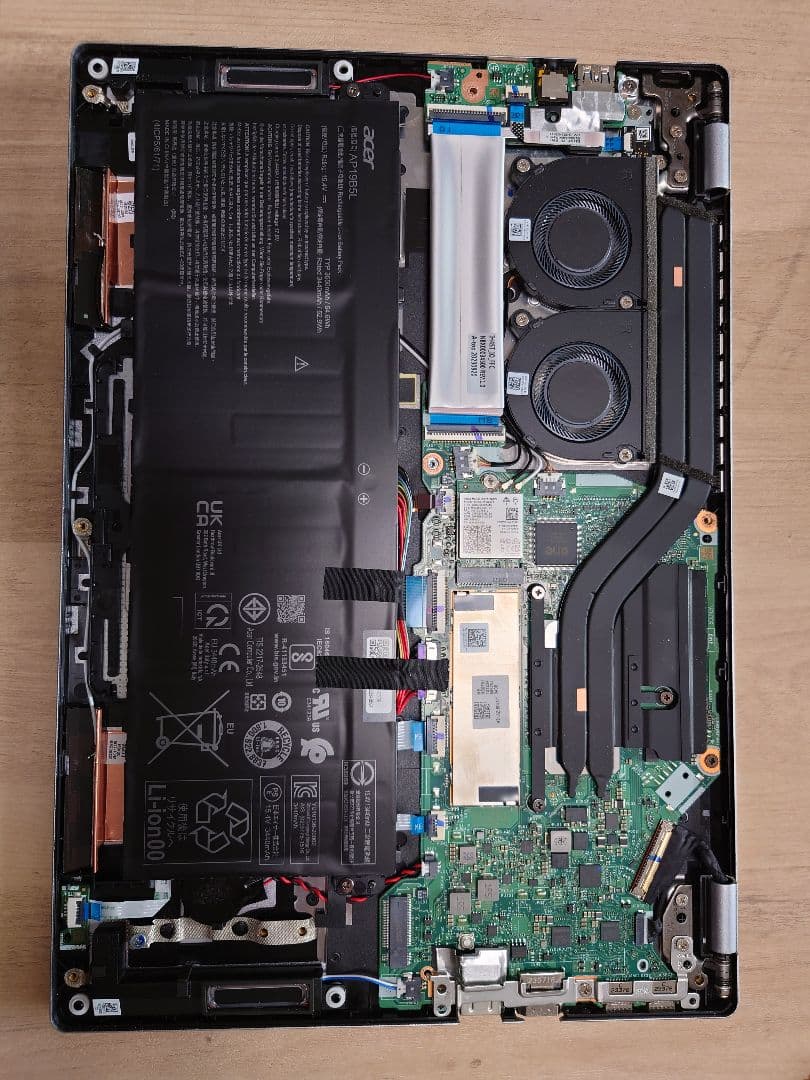 Acer Swift Go 14 ジャンク（Core i5/16GB/有機EL）