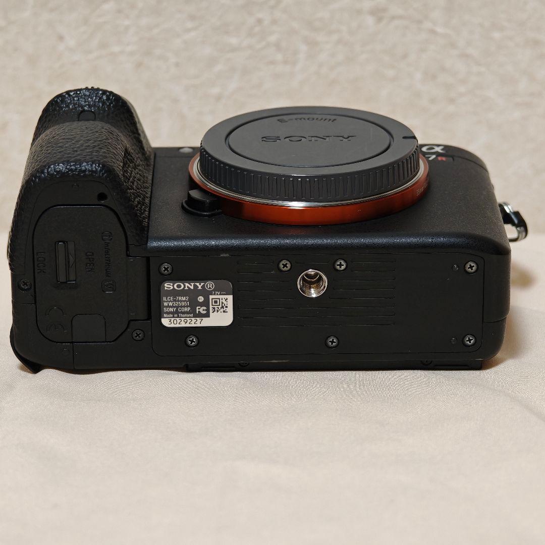 Sony ソニー α7R II（ILCE-7RM2）ボディ　本体　ミラーレス一眼
