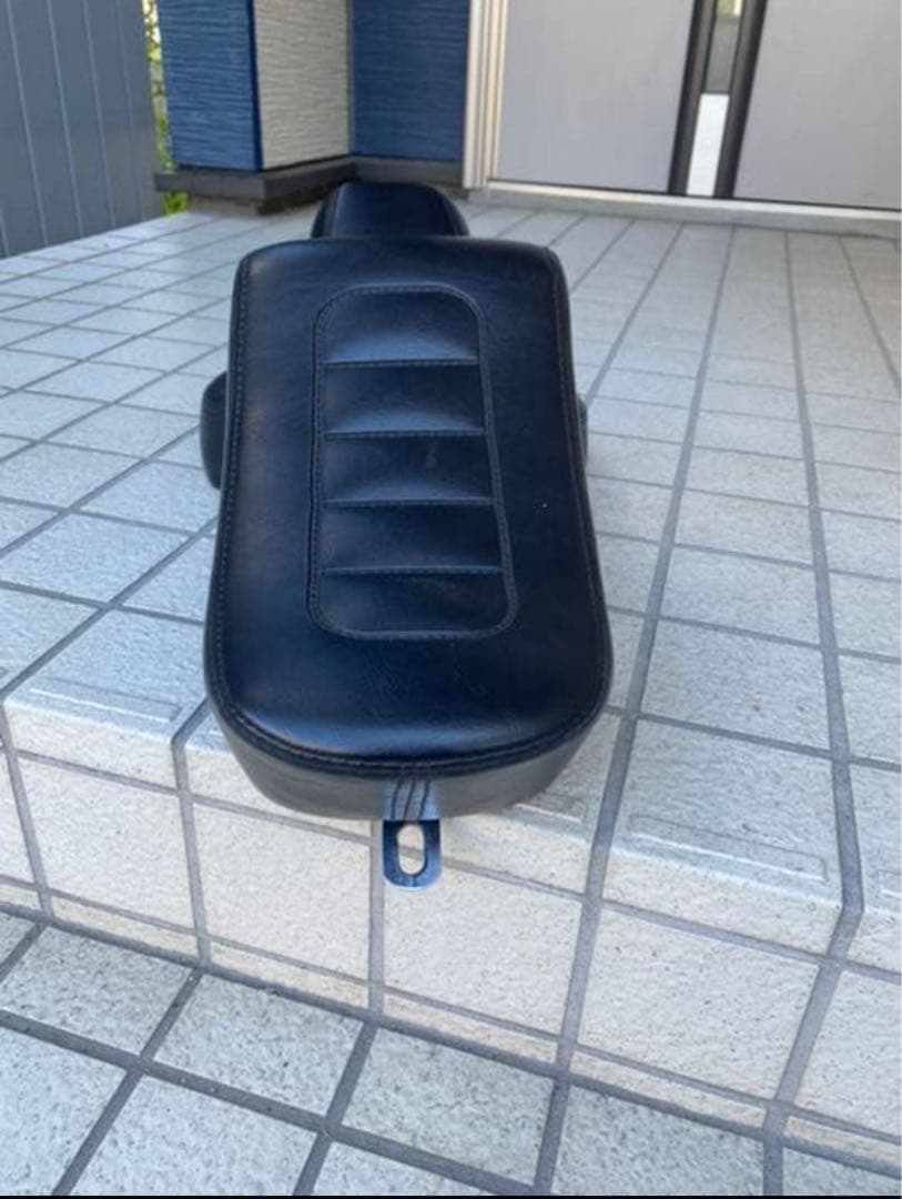 スポーツスター キングアンドクイーンシート