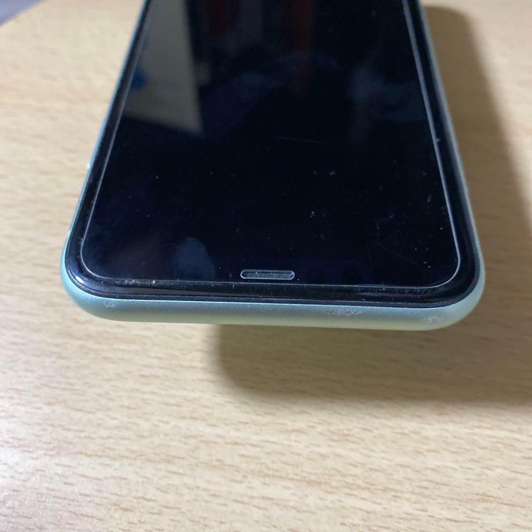 iPhone 11 グリーン 64GB SIMフリー バッテリー70%台 画面割