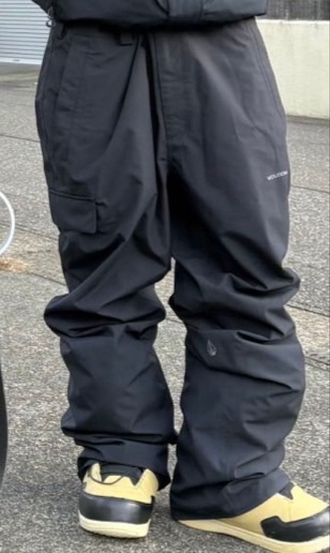 ボルコム　スノーボードウェア　ビブパンツ　VOLCOM