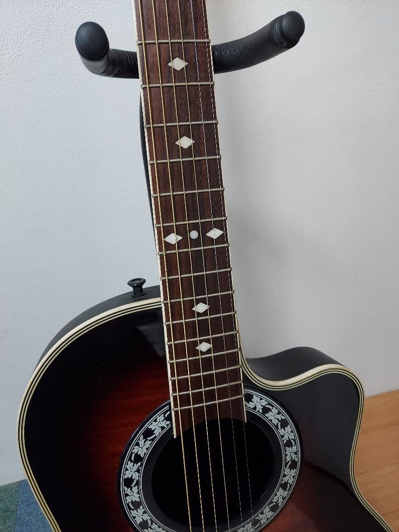 特価　Kガレージ 　エレアコ　 サンバースト　トラ目