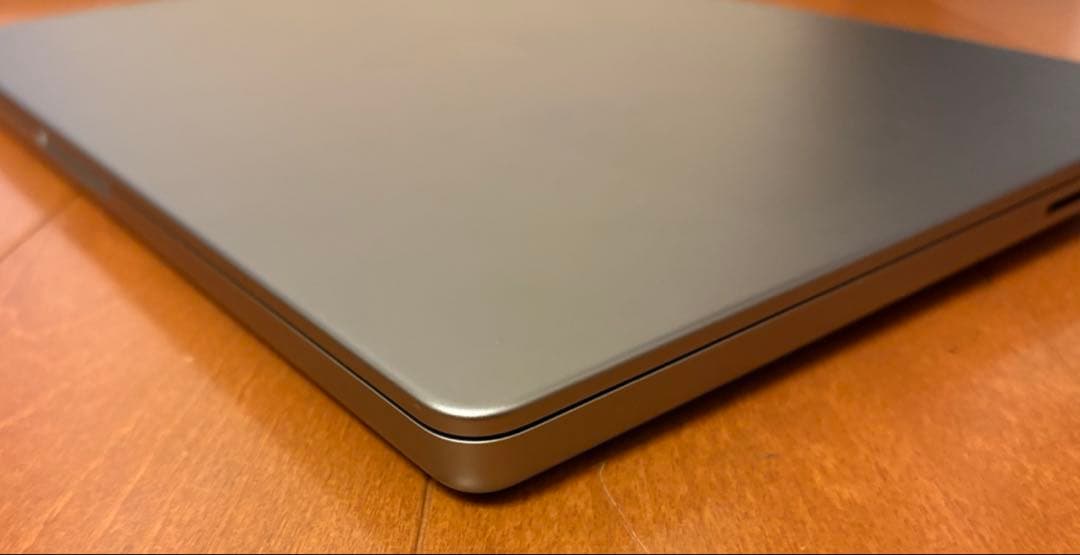 Macbook Pro 14インチ M1Pro 16GB/512GB