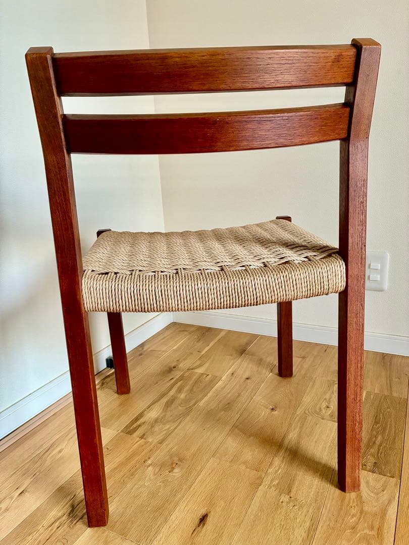 極美品　J.L.Moller jlモラー チーク材 ウェグナー　yチェア