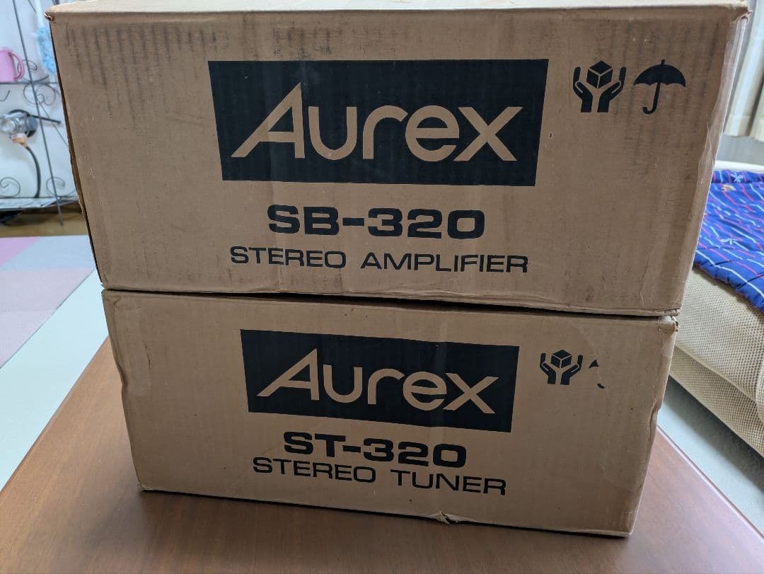 東芝AurexチューナーST320とアンプSB320