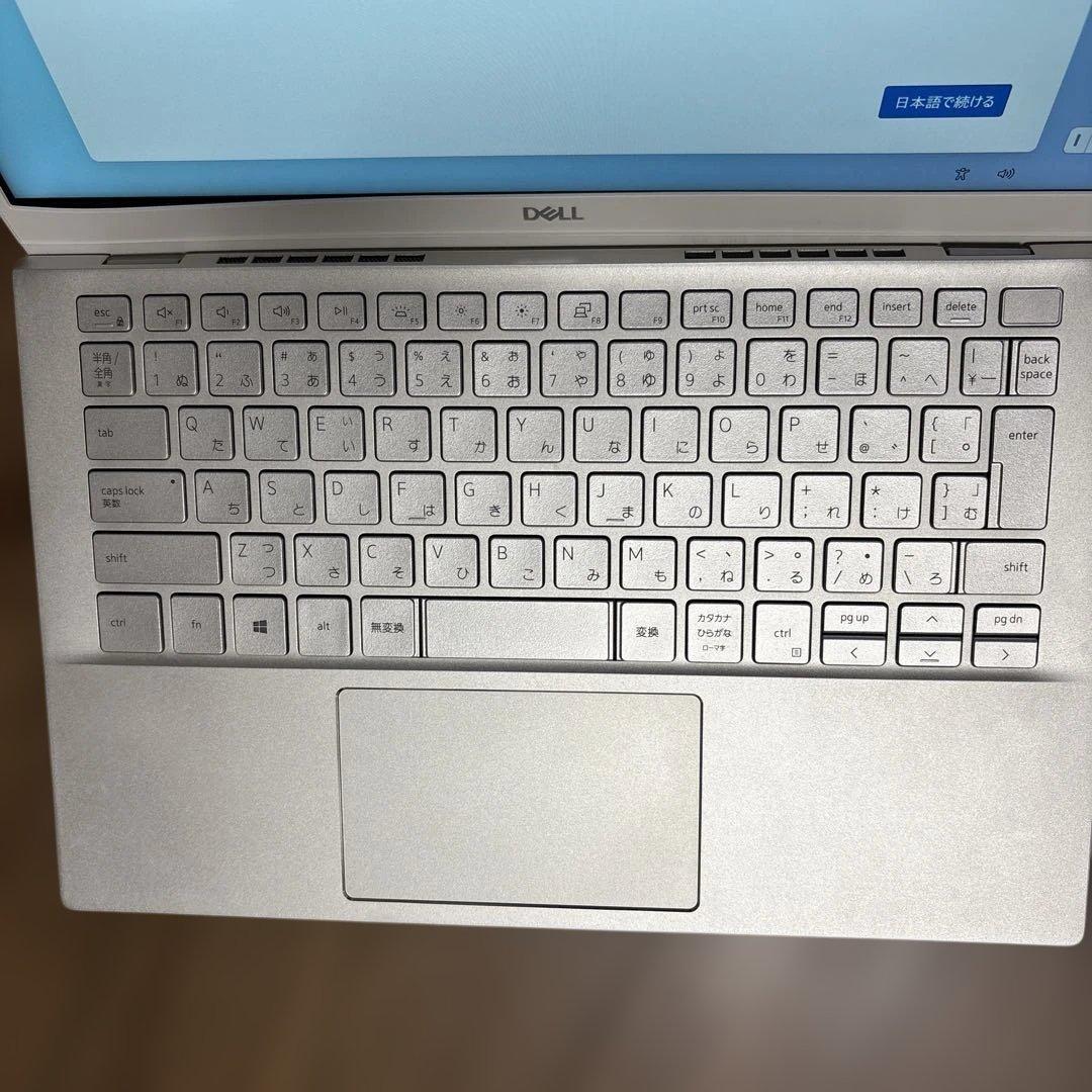 Dell Inspiron 13 5000 第11世代 Core i5
