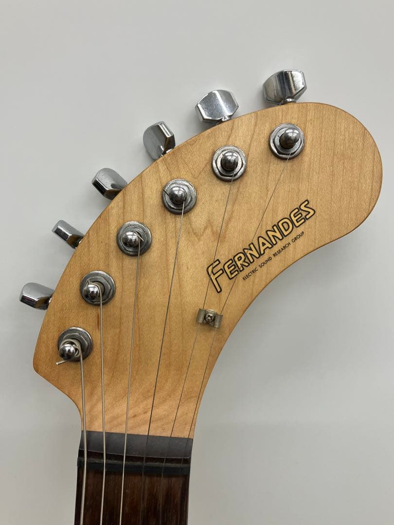 【たびと】FERNANDES ZO-３エレキギター 専用ケース付きY
