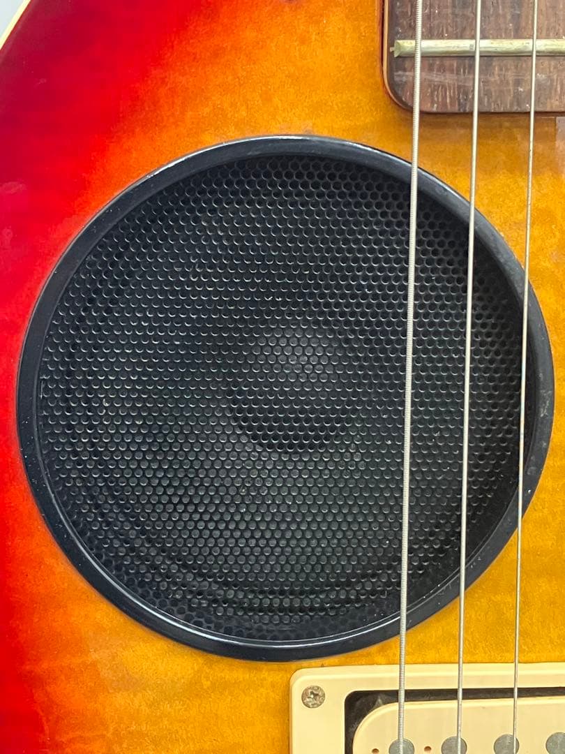 【たびと】FERNANDES ZO-３エレキギター 専用ケース付きY