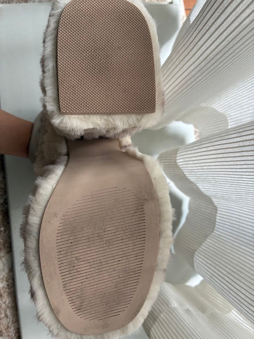 YELLO MINKY SHORT BOOTS 【Sサイズ】