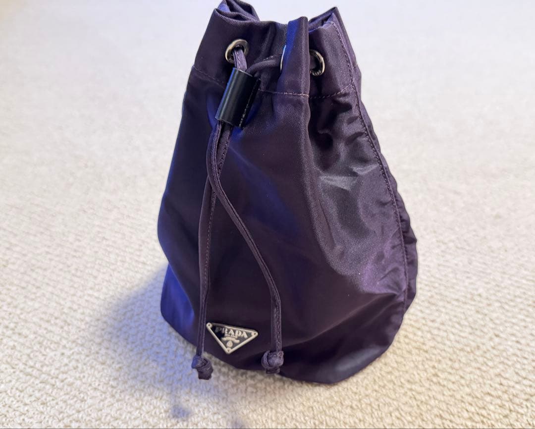 PRADA パープル ナイロン ポーチ