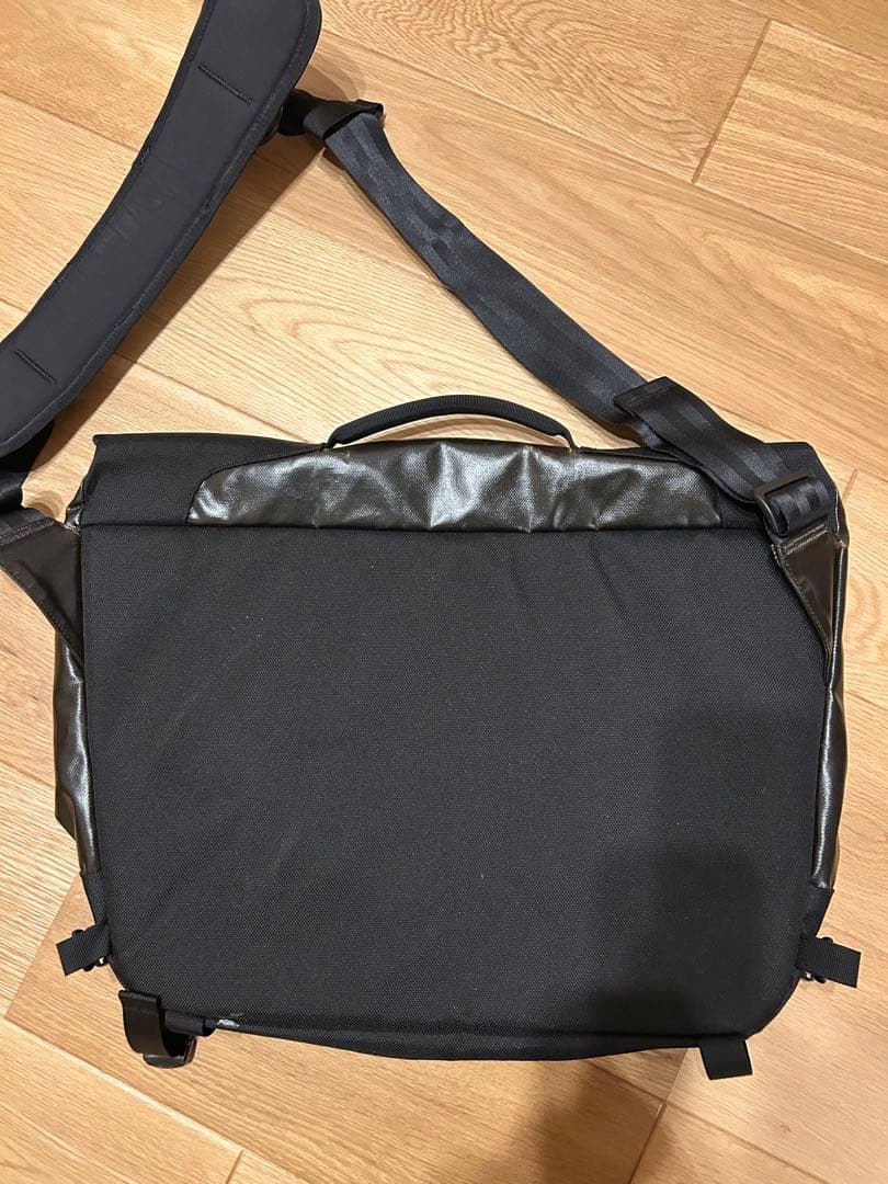 【廃盤】パタゴニア ブラックホール・メッセンジャー 22L 希少