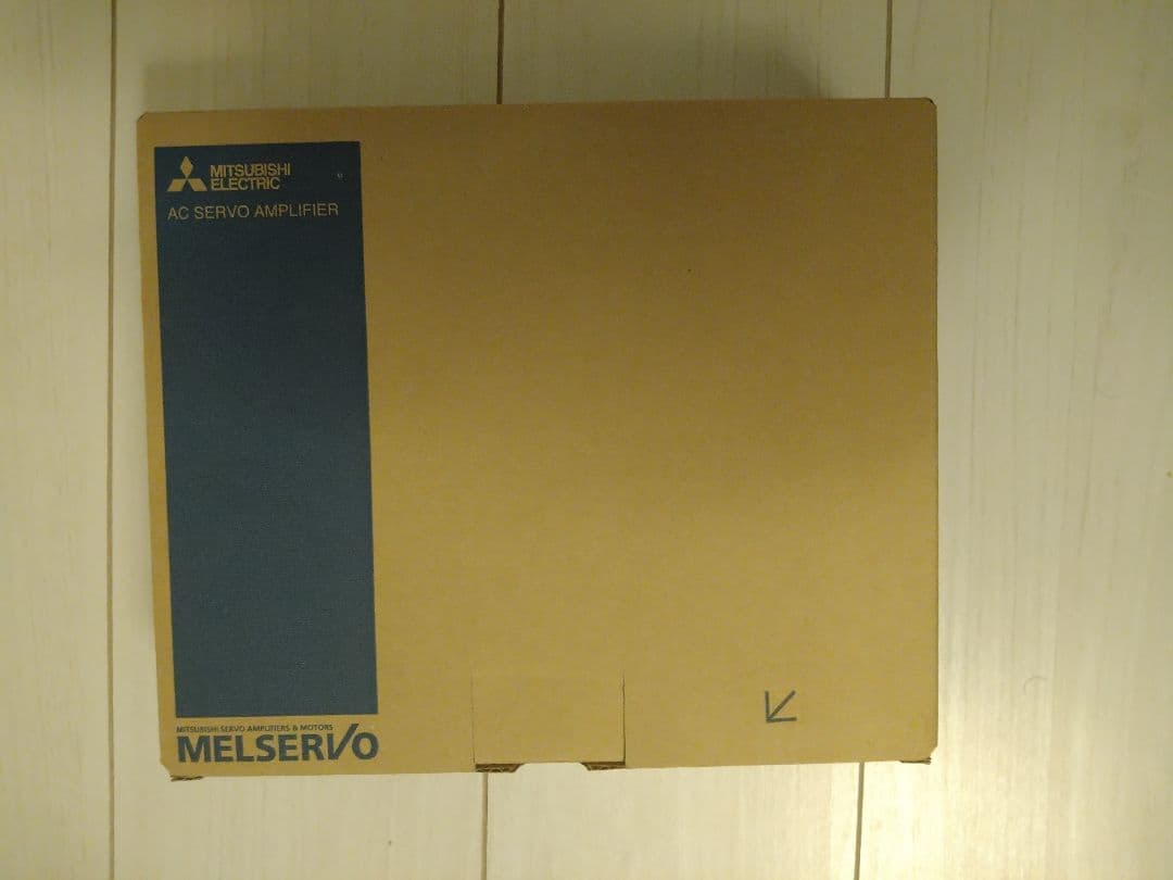 【新品未開封】三菱電機　サーボアンプ　MR-J4-40B