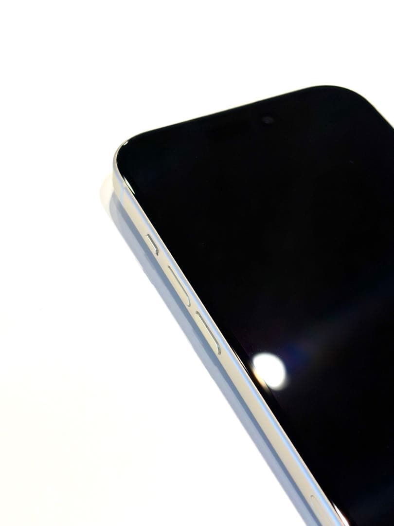 (美品) iPhone 15 128GB イエロー SIMフリー (訳あり)