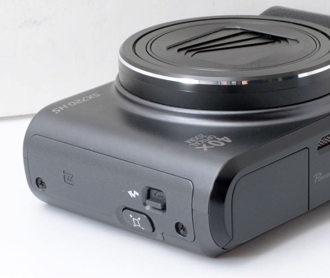 高精度手ブレ補正！Canon PowerShot SX720 HS★美品