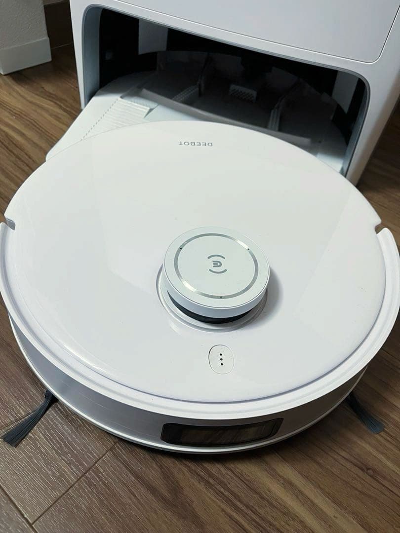 【訳あり】ロボット掃除機 DEEBOT T10 OMNI ※充電時コツが必要