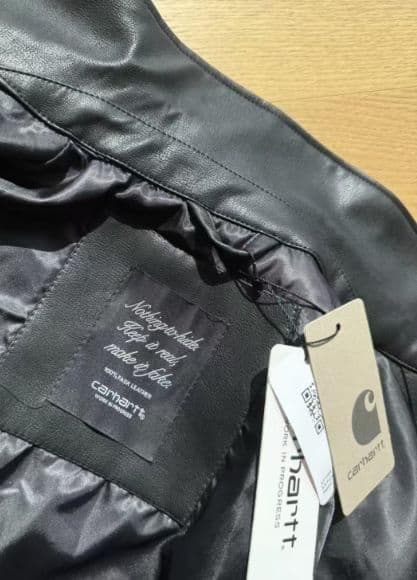 Carhartt ブラックレザー ジャケット