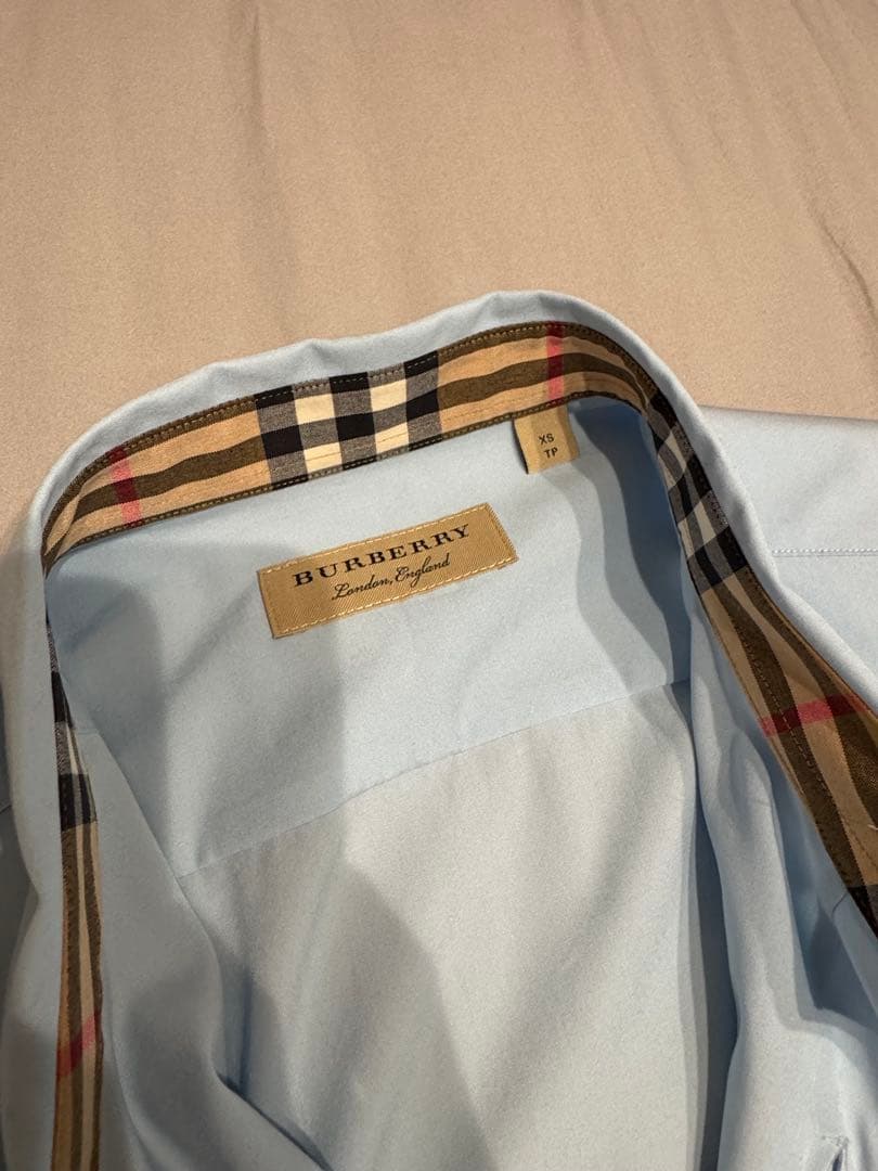 バーバリー長袖シャツ