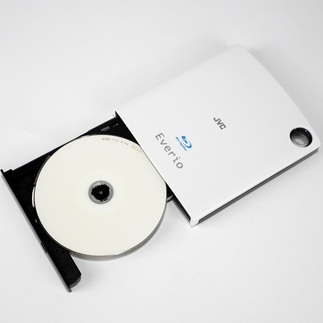 【専用】HDデジタルビデオカメラ JVC EverioGZ-E117-W動作確認