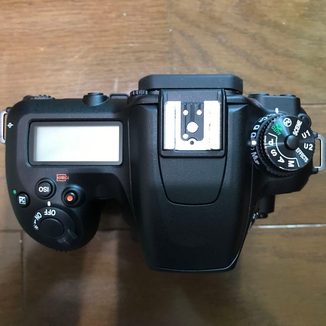 新品同様 ニコンD7500デジタル一眼レフ　ボディ