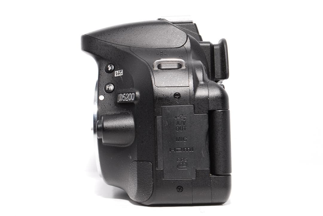 ✨初心者向け機種 スマホ転送可✨Nikon D5200ダブルレンズセット