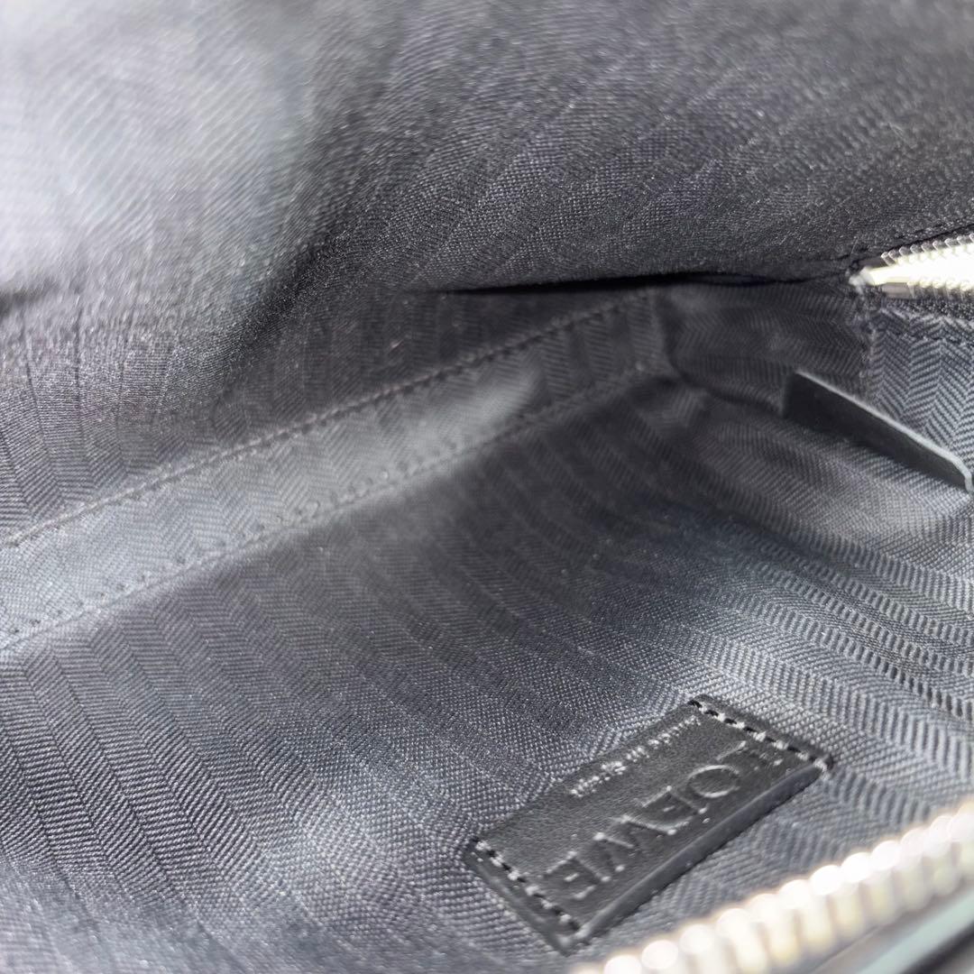 極美　LOEWE　ロエベ　2way クロスボディ　カメラバッグ　ショルダーバッグ