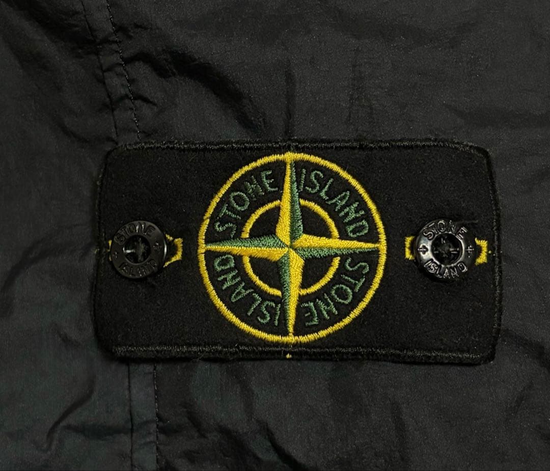 ［極美品］ストーンアイランド　ナイロンパーカー　ナイロンジャケット