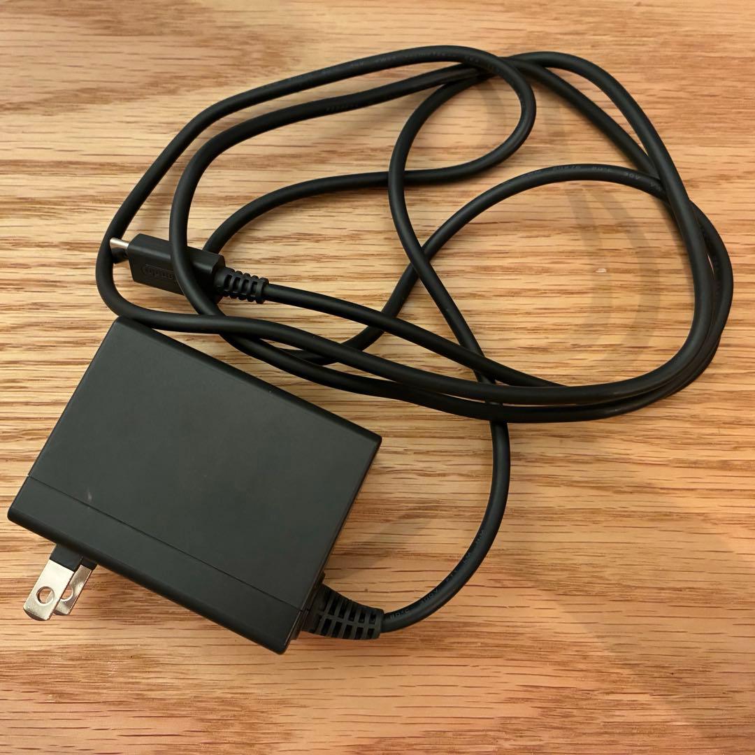 Nintendo Switch HAC-001箱・付属品完備 ジョイコン動作不明